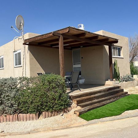 סברס Ein Tamar Exterior foto